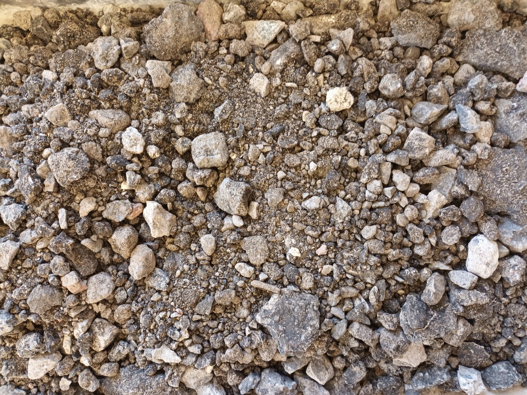 Graves de debris mixtes-asphaltique 0/20